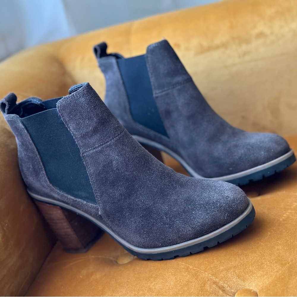 CRĒVO boots